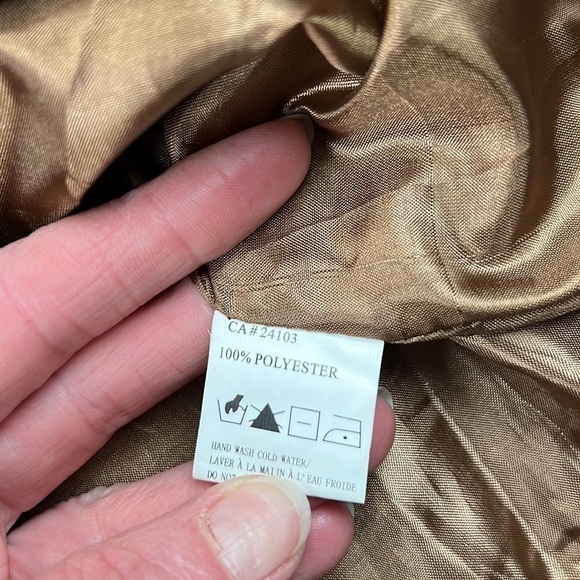 RED Coral Crushed Velvet and Lace Button Up Blazer - Picture 6 of 12